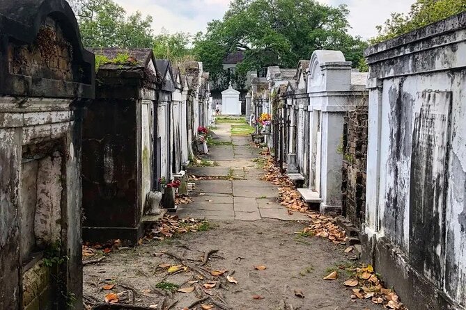 Witches of Uptown New Orleans Walking Tour - Booking and Cancellation Policy