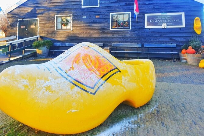 Zaanse Schans & Volendam Small-Group Tour From Amsterdam (7 Pax) - Accessibility and Infant Seats