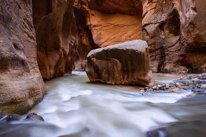 Zion and Bryce Canyon National Park Day Tour From Las Vegas - Participant Guidelines