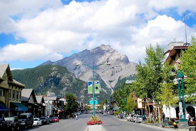 2-Day Rockies Roadrunner Tour From Vancouver Finish Banff - Reviews