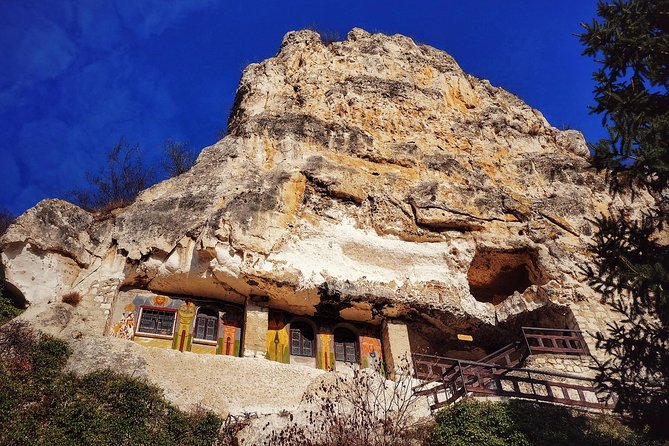2 Days in Bulgaria Veliko Tirnovo and Arbanasi Village - Trekking Through History