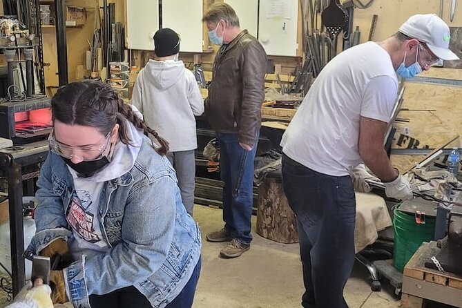 2 Hour Blacksmithing Experience in Niagara (Craft Class/Activity) - Crafting Your Piece