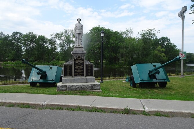 2-hour Self-Guided Walking Tour & Scavenger Hunt in Terrebonne - Exploring Terrebonnes Landmarks