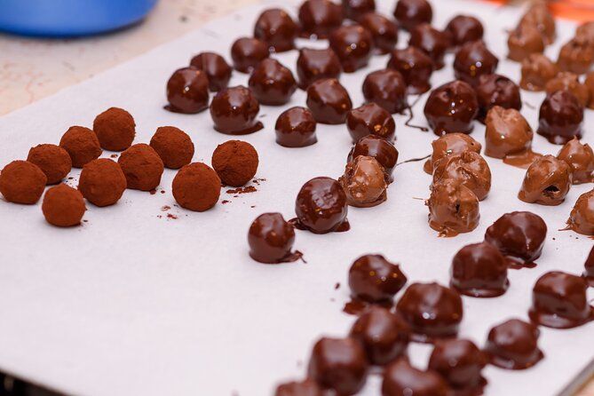3-Hour Belgian Truffles, Chocolate and Pralines Class - Tasting and Sampling