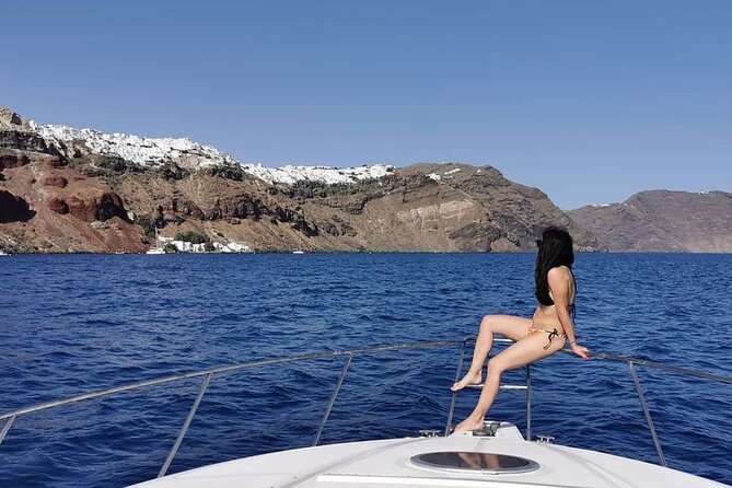 5 Hours Santorini Private Luxury Cruise With BBQ and Drinks - Viator Product Code Reference