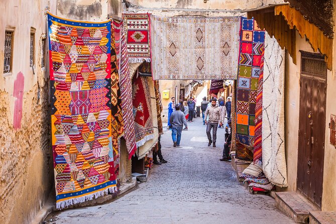 6-Day Private Morocco Cultural Tour From Casablanca To Marrakech - Fully Licensed Local Guide in Fes Medina