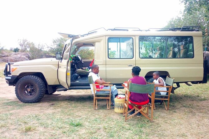 6-Day Safari to Samburu, Lake Nakuru & Masai Mara - Participation Guidelines