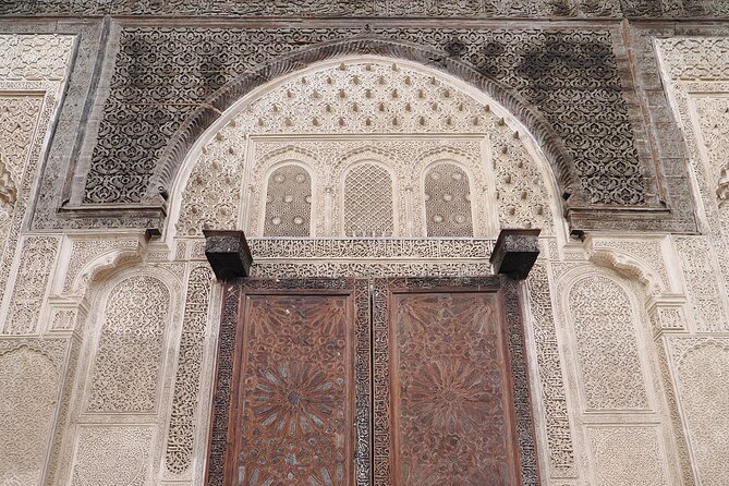 6-Hour Private Walking Tour of the Medina in Fez - Physical Requirements and Accessibility