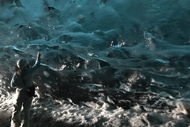 7 Day Around Iceland Tour- PRIVATE TOUR - Tour Accessibility and Policies