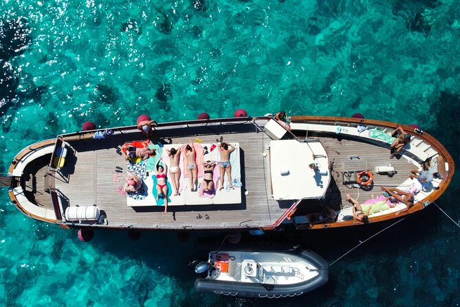 7-Hour Motorboat Tour of La Maddalena Archipelago - Highlights of the Archipelago Stops