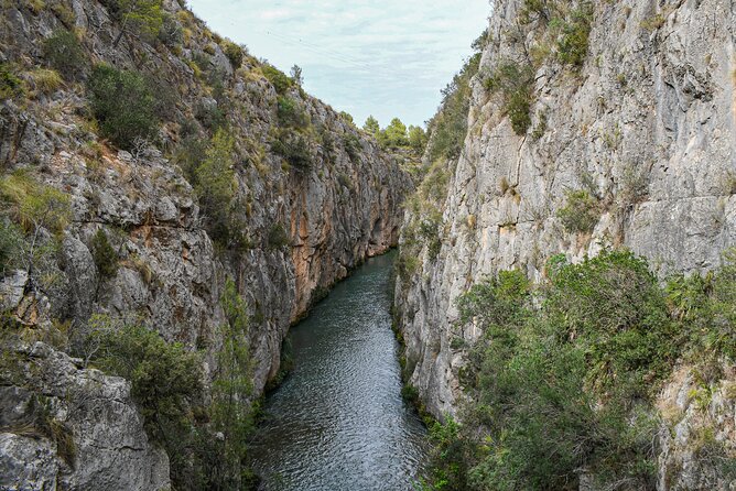 A Day in Chulilla, the Turia River Canyon and the Hanging Bridges - Exploring Chulilla