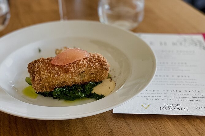 A Taste of Spring: Wine & Gourmet Food Experience in Villa Velis - Accessibility and Participation