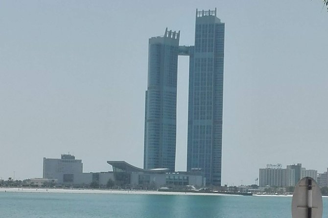Abu Dhabi Tour With Sheikh Zayed Grand Mosque From Dubai - Visiting the Marina Mall