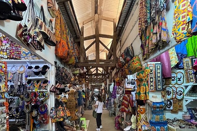 Accra Explored: A Full-Day Private City Tour for Culture Seekers - Highlights of the City Tour