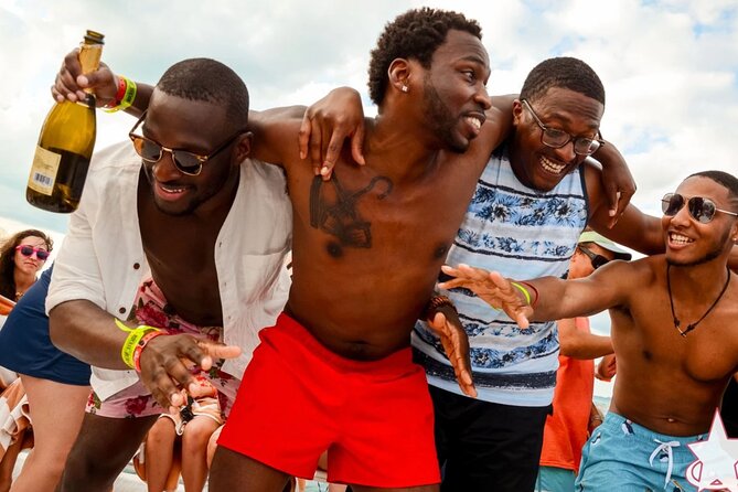 Adults Only Hip Hop Sessions Boat Party Cancun - Dress Code and Age Requirement