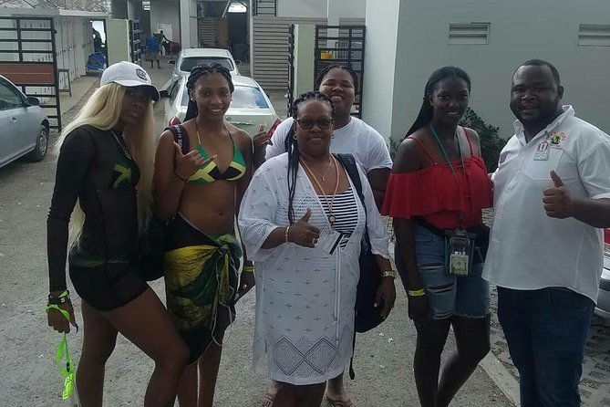Airport Transfer To Hotels In Montego Bay (Round-trip) - Booking and Confirmation