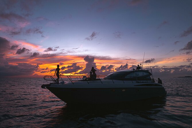 All Inclusive Tulum: Luxury Yacht 50' Cranchi, 4hrs - Inclusions