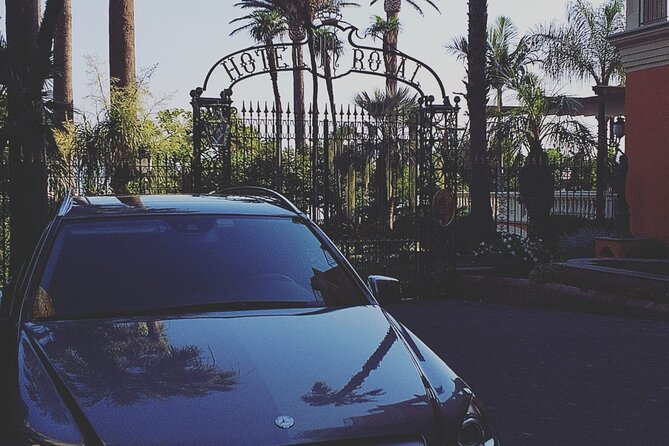 Aurora Car Service Transfers From Sorrento to Naples / Viceversa - Pricing and Availability