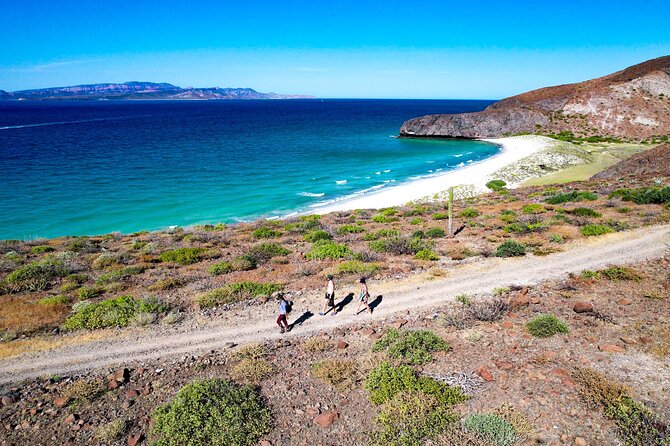 Balandra & Tecolote: Hike, Kayak and Snorkel in Paradise - Breathtaking Balandra Beach