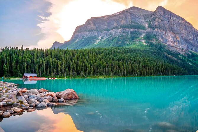 Banff, Moraine Lake & Lake Louise Tour - Highlights of Banff
