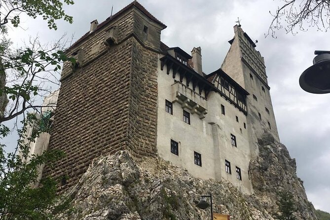 Bear Sanctuary and Bran Castle From Brasov - Additional Information
