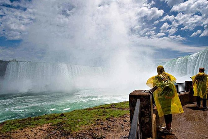 Best Niagara Falls Canada 3-Hour Tour W/Boat & Behind the Falls - Traveler Reviews and Feedback