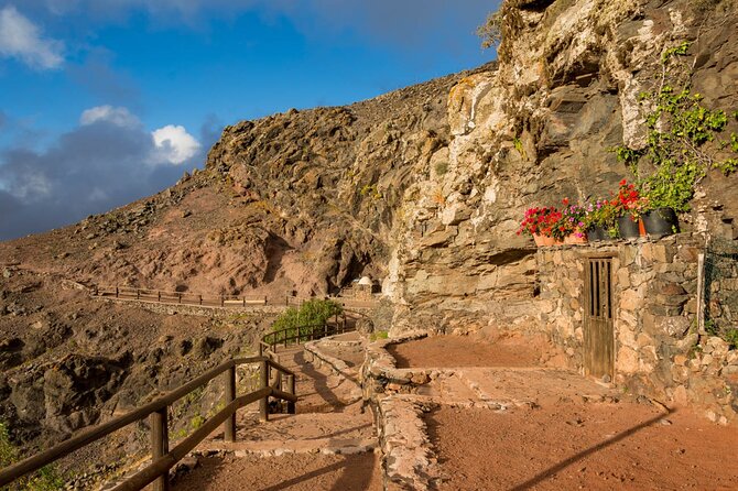 Betancuria Active Hiking Tour - Exploring Volcanic Formations