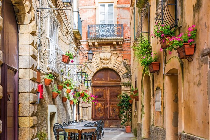 Breathtaking Journey on the Path of Gods: Tour From Positano - Lunch at Countryside Restaurant
