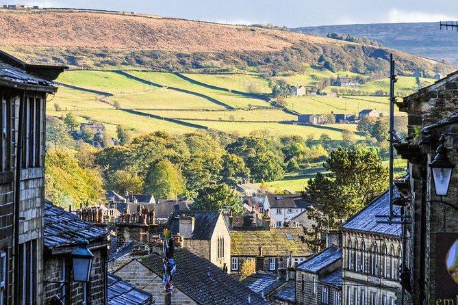 Bronte Country and Yorkshire Dales Private Day Trip From York - Traveler Feedback and Ratings