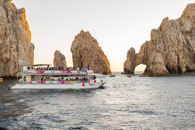 Cabo Sunset Dinner Cruise: Fajitas, Lands End and Party - Cruise Ship Passenger Information