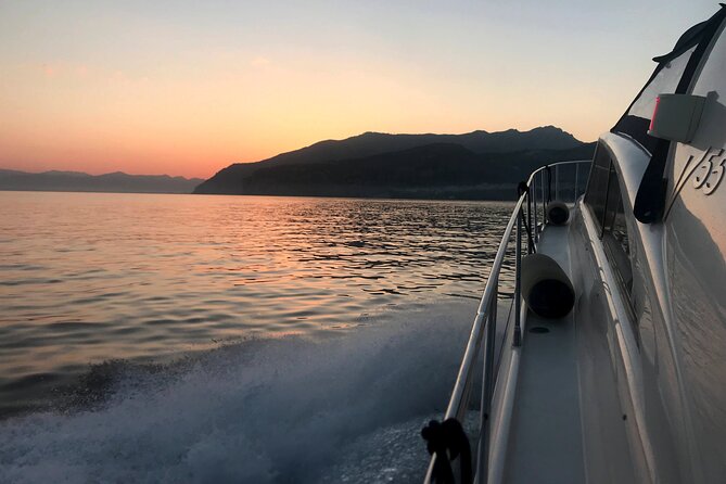 Capri Private Sunrise Boat Tour From Sorrento - Exceptional Customer Reviews