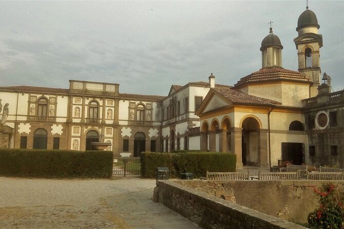 Castle, Medieval Village, Venetian Baroque Garden, Wine Tasting Private Tour - Booking and Cancellation