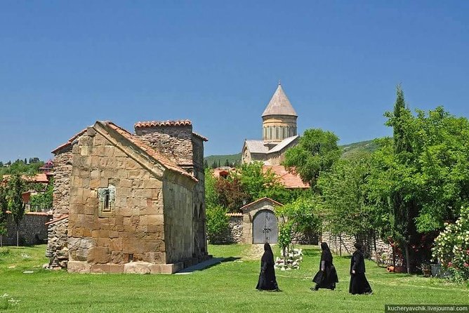 Classic Tour to Mtskheta From Tbilisi - Historical Town of Mtskheta