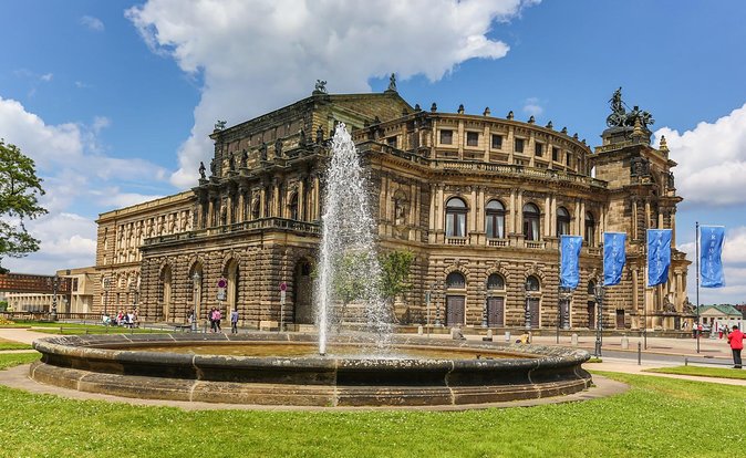 Classical Dresden Walking Tour With Licensed Guide - Tour Language