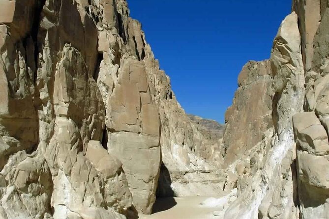 Coloured Canyon and White Canyon 1-day Jeep Safari From Dahab - Tour Logistics
