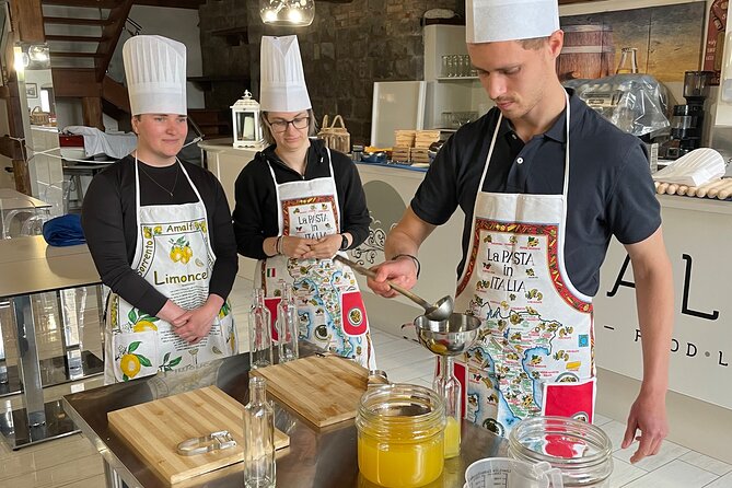 Cooking Class to Learn How to Make Limoncello in Sorrento - Enjoying the Lunch or Dinner