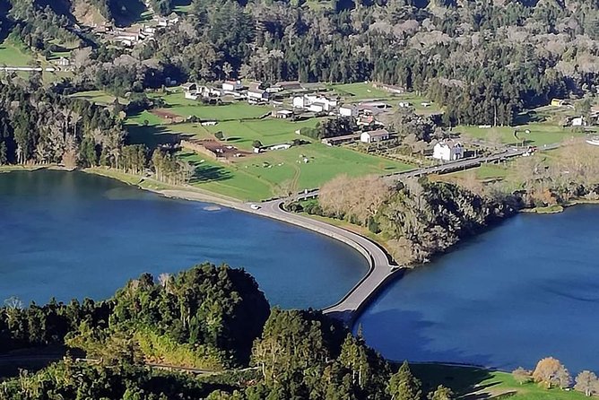 Cruise Travellers: Sete Cidades Volcano, The Blue & Green Lake - History of Sete Cidades