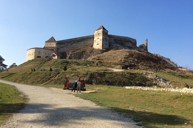 Day Trip Through Brasov in Transylvania and Bran, Peles, and Rasnov Castles - Guide Knowledge and Personalization