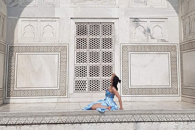 Delhi Agra Same Day Tour By Toyota Luxury Car. - Customer Reviews