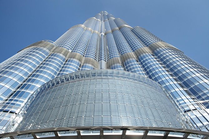 Dining Experience at Armani Hotel Burj Khalifa Dubai - Dress Code and Accessibility