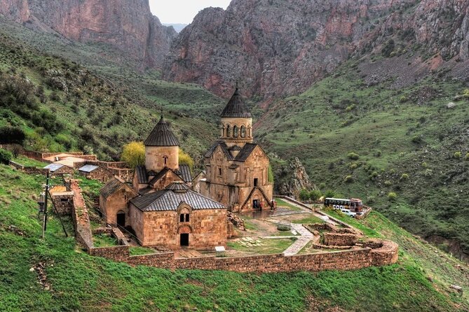 Discover Armenia - Yerevan Highlights