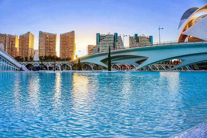 Discover Valencia'S Most Photogenic Spots With a Local - Reviews and Ratings