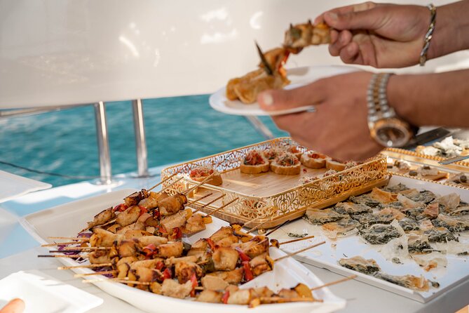 Dubai Sunset Cruise With Live BBQ and Drinks - Customer Reviews