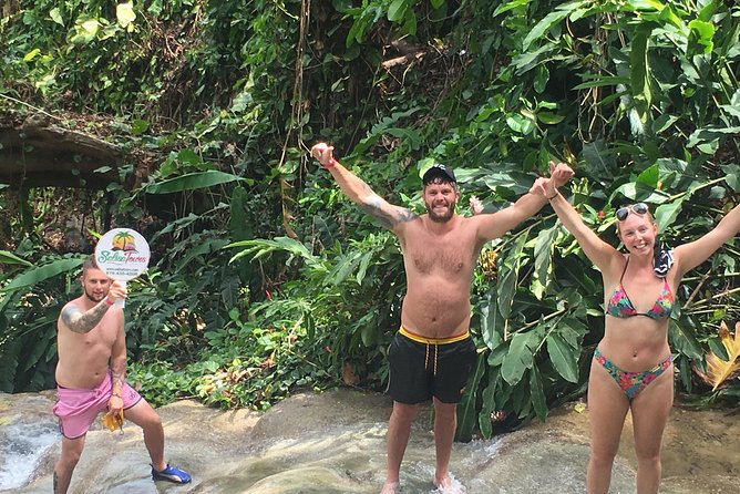 Dunn's River Falls & Horse Back Riding Transportation Only - Private Tour Experience