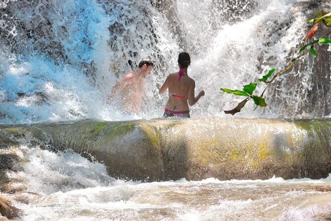Dunns River Falls, Shopping and Lunch - Shopping Opportunities