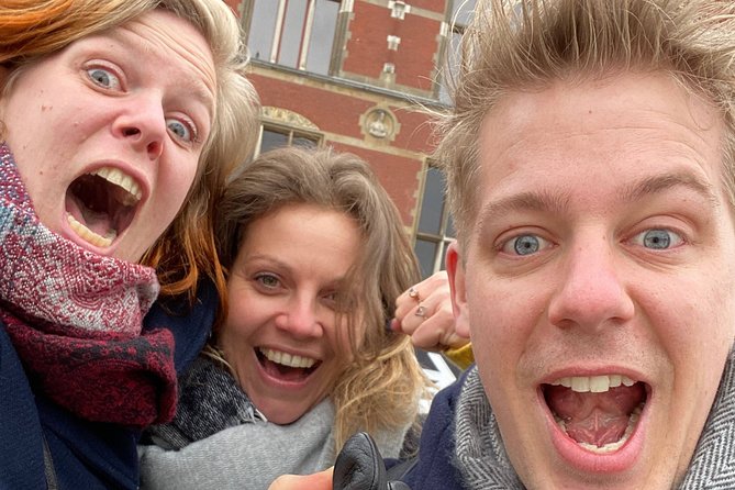 E-Scavenger Hunt Rotterdam: Explore the City at Your Own Pace - App-Led Gameplay and Challenges