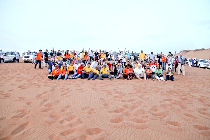 Evening Desert Safari Tour With Live Enterterment And BBQ Dinner - Dining Experience and Menu
