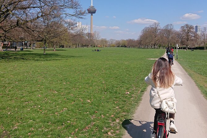 Exclusive E-Bike Tour of Cologne Review - Family-Friendly and Inclusive Experience
