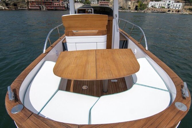 Exclusive Private Boat Tour in Italy - Accessibility and Accommodation Options