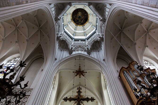Explore Antwerp in 60 Minutes With a Local - Local Tips and Recommendations
